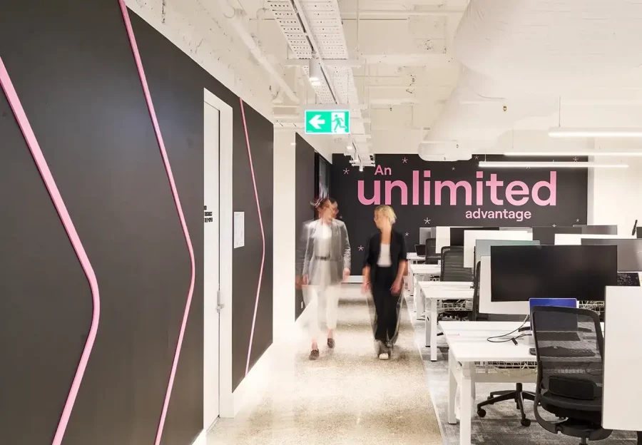 WalkingExposure2_4050